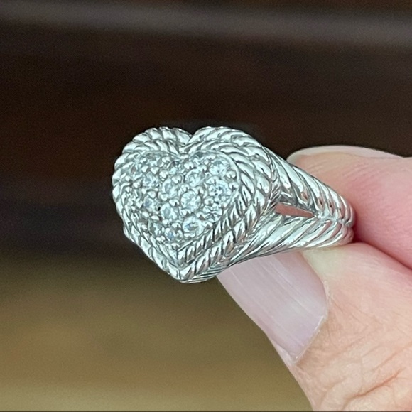 Judith Ripka pave set CZ solid sterling silver size 8 heart shaped ring - Picture 2 of 8